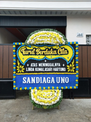 Papan Bunga Duka di Kebon Manggis